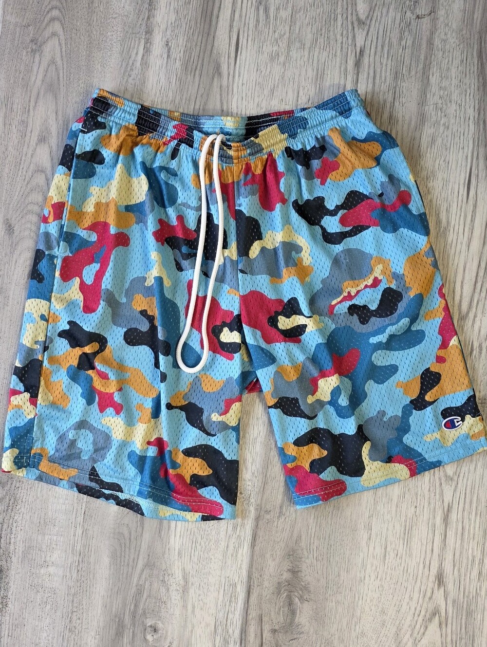 Champion Men’s Blue Camo Mesh Athletic Shorts Medium